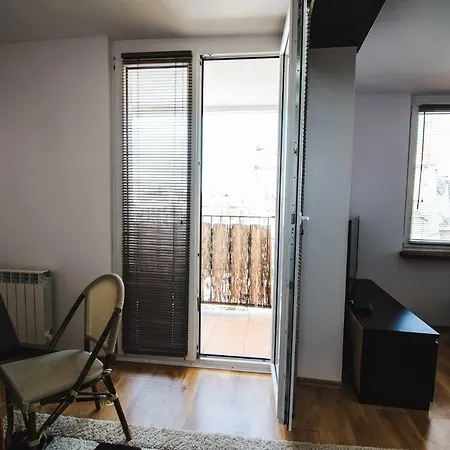 Apartament 300 M Od Plazy Διαμέρισμα *